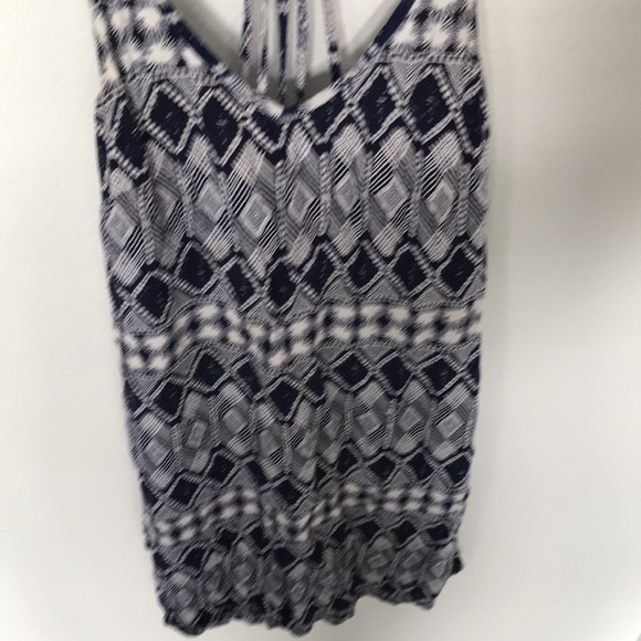 WET SEAL NAVY BLUE AND WHITE TANK TOP SIZE S EXCELLENT CONDITION! NWOT - Picture 3 of 7